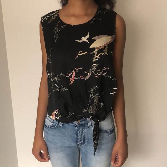 ARITZIA Wilfred black bird print tie up shirt - Picture 6 of 6